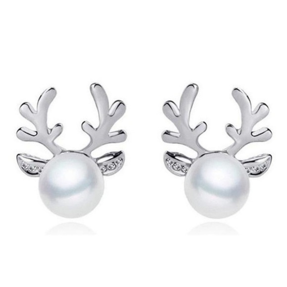 Jewelry - ADORABLE PEARL AND SILVER REINDEER EARRINGS